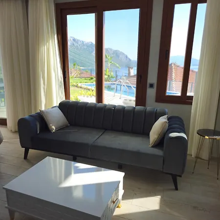 Villa Asiyan *