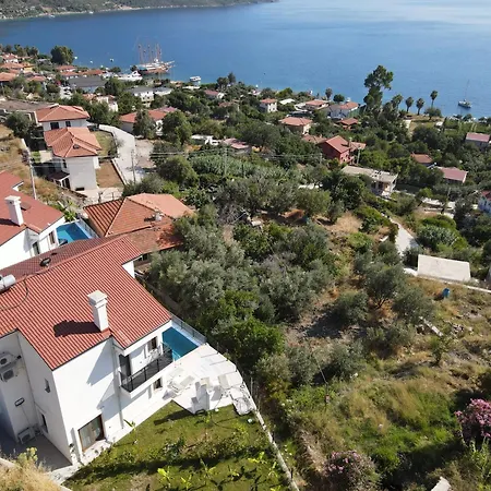 Asiyan Villa *